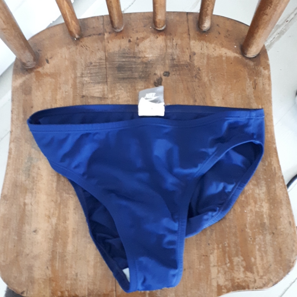 Nike swim bottoms. Size 8